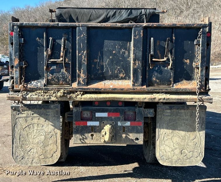 image for item NE9786 2008 International 4200 dump truck