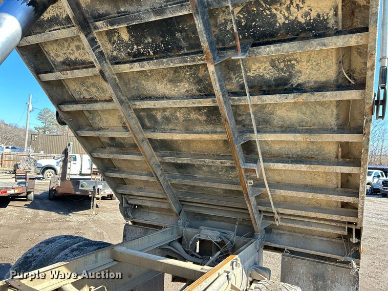 image for item NE9786 2008 International 4200 dump truck