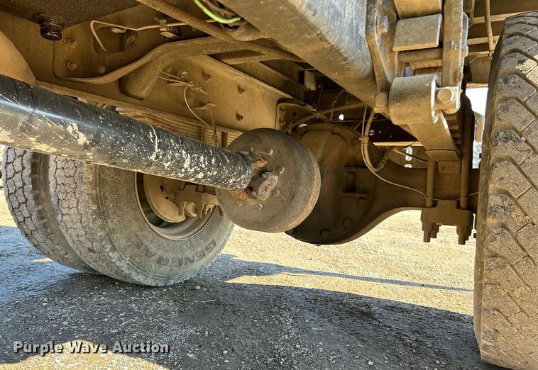 image for item NE9786 2008 International 4200 dump truck