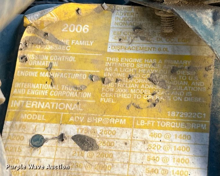 image for item NE9786 2008 International 4200 dump truck