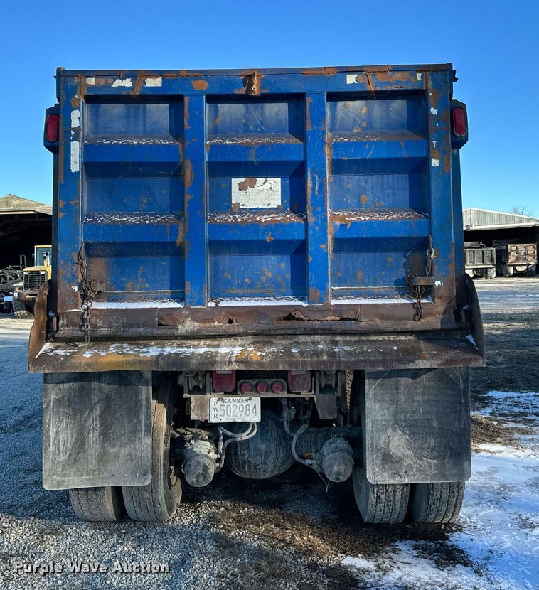 image for item NI9722 2000 Sterling A-Line dump truck