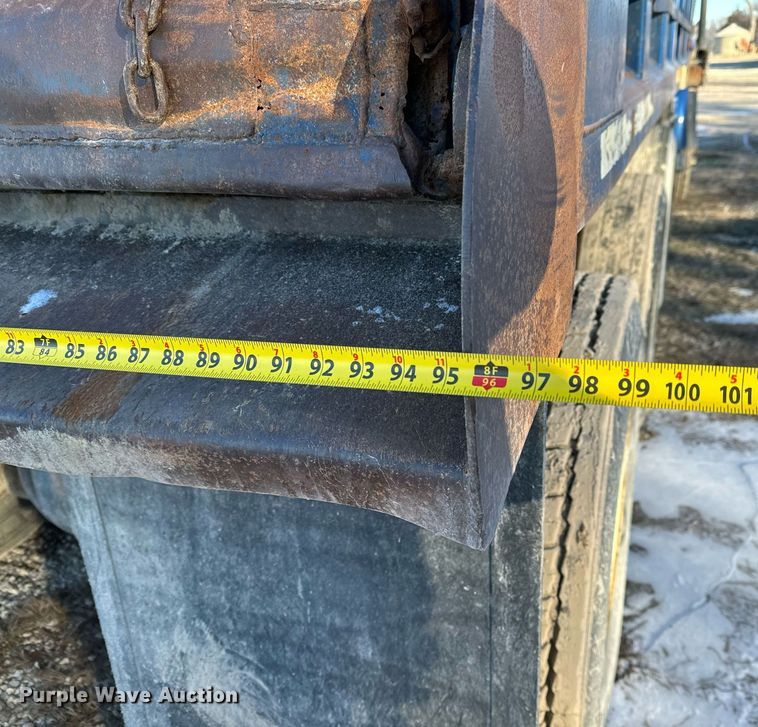 image for item NI9722 2000 Sterling A-Line dump truck