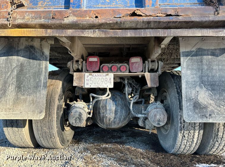 image for item NI9722 2000 Sterling A-Line dump truck