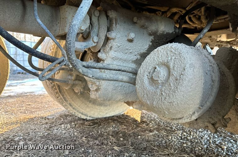 image for item NI9722 2000 Sterling A-Line dump truck