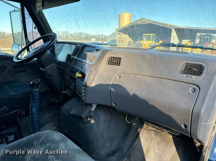 image for item NI9722 2000 Sterling A-Line dump truck