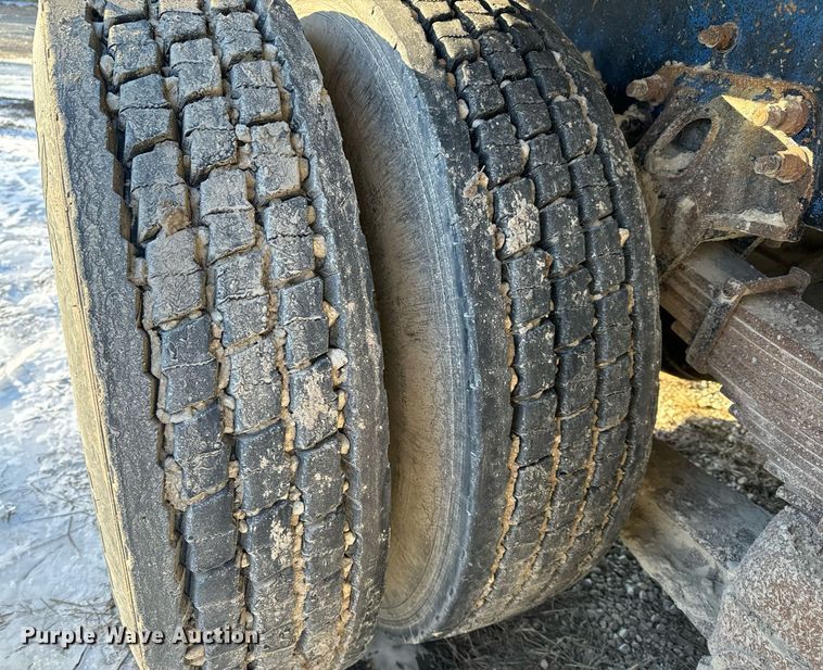 image for item NI9722 2000 Sterling A-Line dump truck