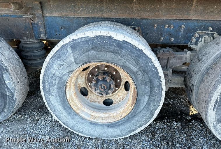 image for item NI9722 2000 Sterling A-Line dump truck