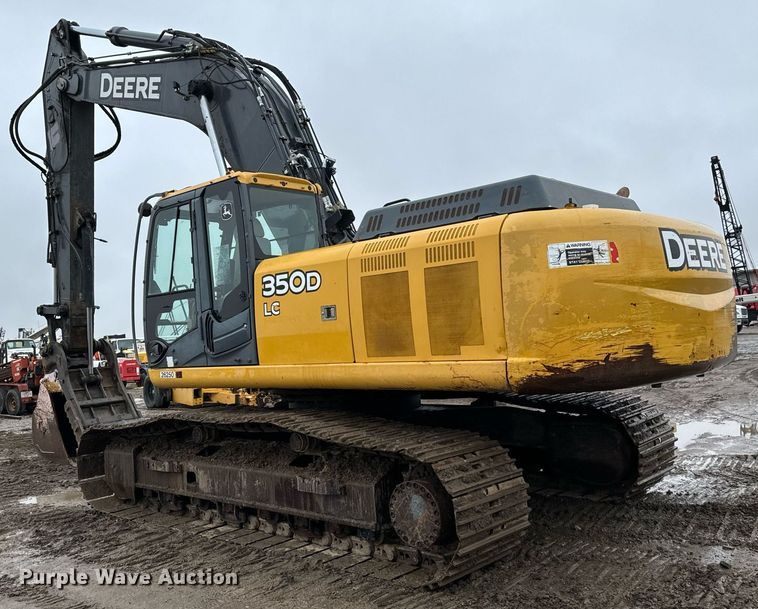 image for item NI9730 2007 John Deere 350D LC excavator