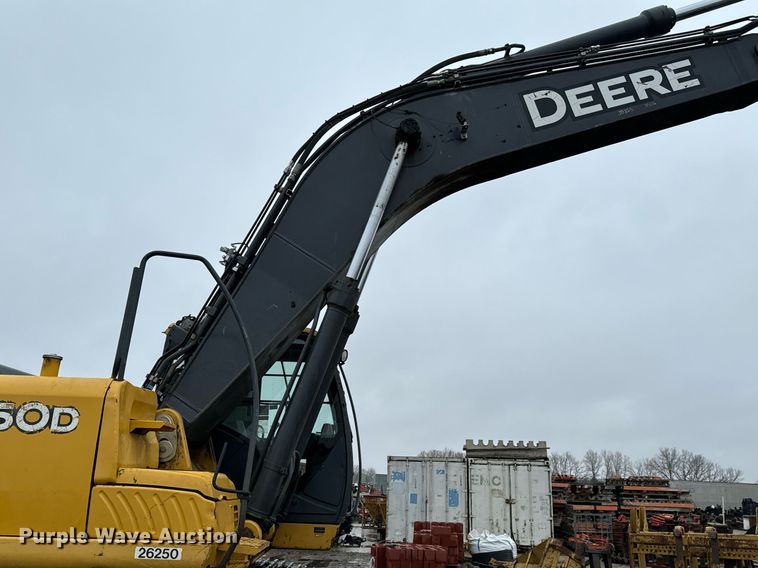 image for item NI9730 2007 John Deere 350D LC excavator