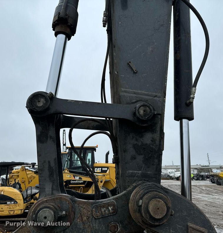 image for item NI9730 2007 John Deere 350D LC excavator