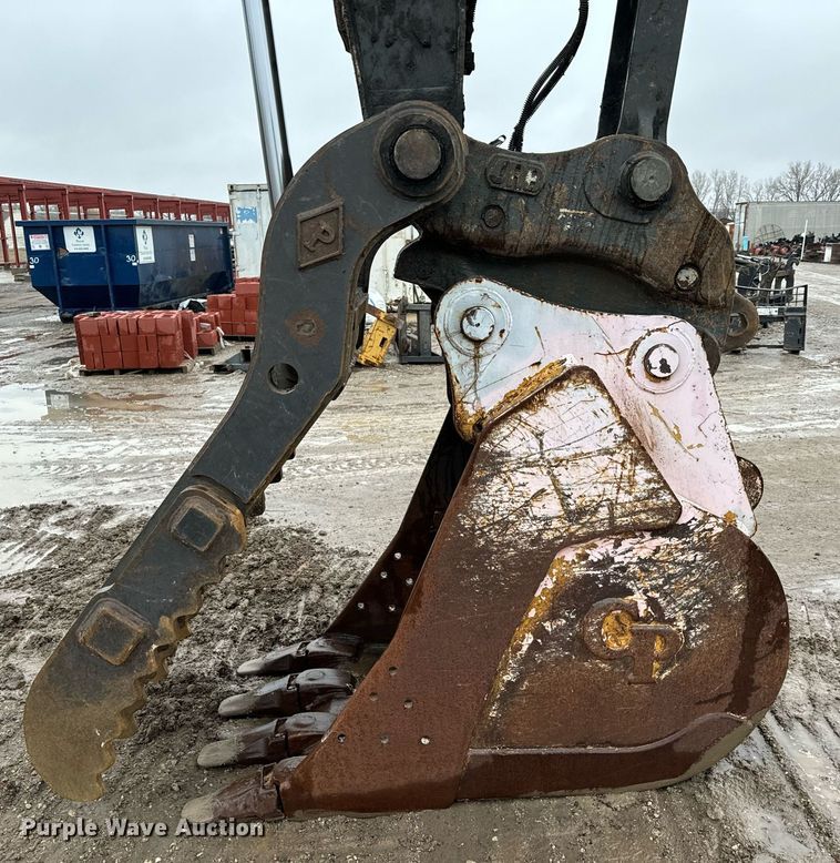 image for item NI9730 2007 John Deere 350D LC excavator