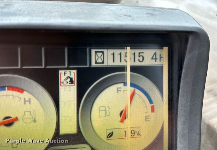 image for item NI9730 2007 John Deere 350D LC excavator