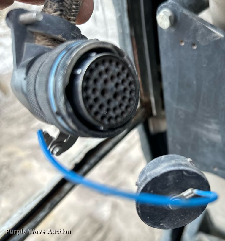 image for item NI9730 2007 John Deere 350D LC excavator