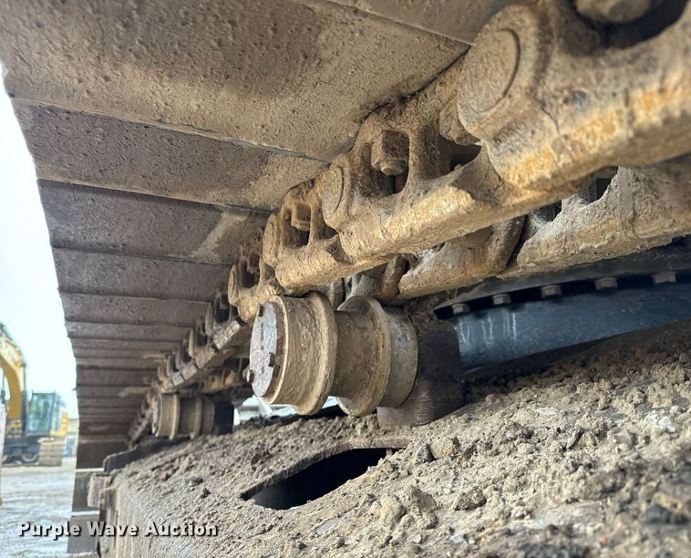 image for item NI9730 2007 John Deere 350D LC excavator