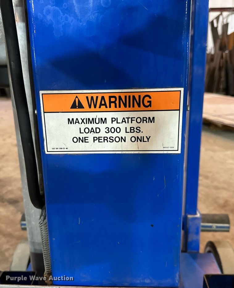 image for item NI9755 Up Right UL40 vertical lift