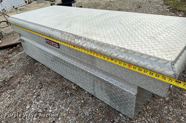 image for item NI9764 Automotive accessories 