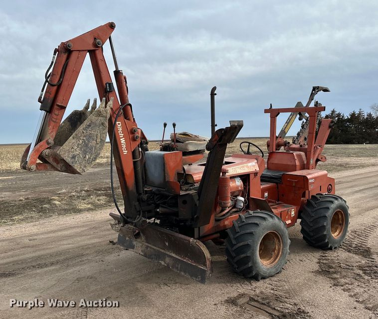 image for item NJ9283 1978 Ditch Witch R40 trencher