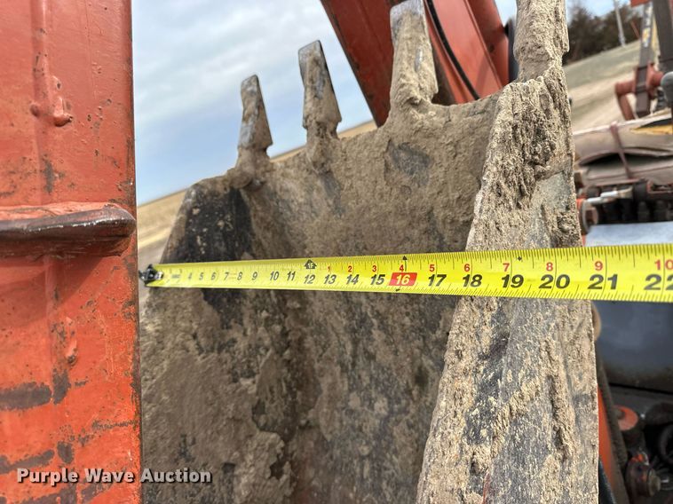 image for item NJ9283 1978 Ditch Witch R40 trencher