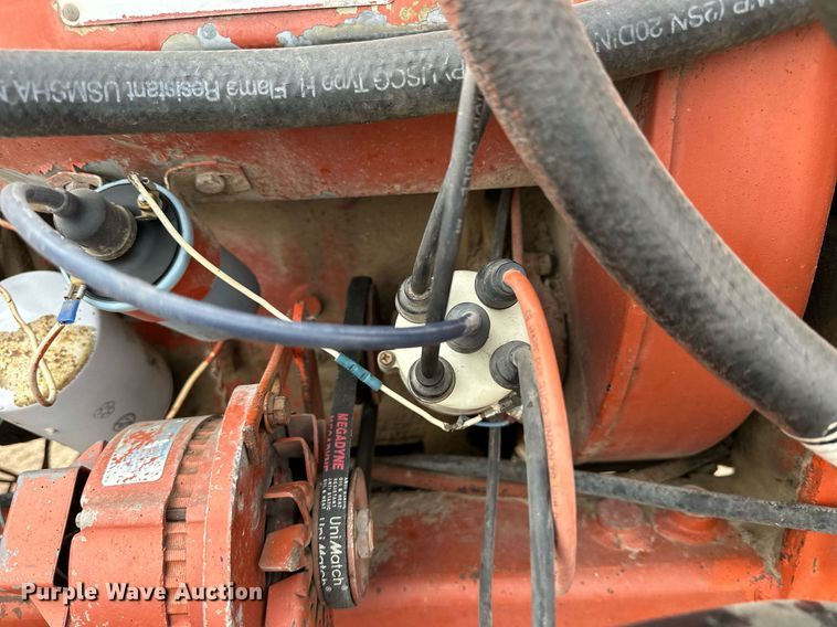 image for item NJ9283 1978 Ditch Witch R40 trencher