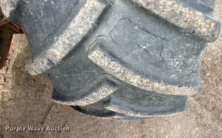 image for item NJ9283 1978 Ditch Witch R40 trencher