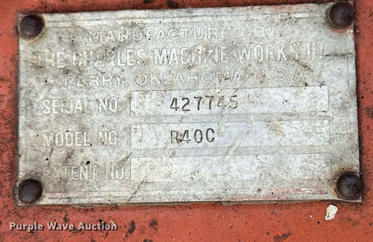 image for item NJ9283 1978 Ditch Witch R40 trencher