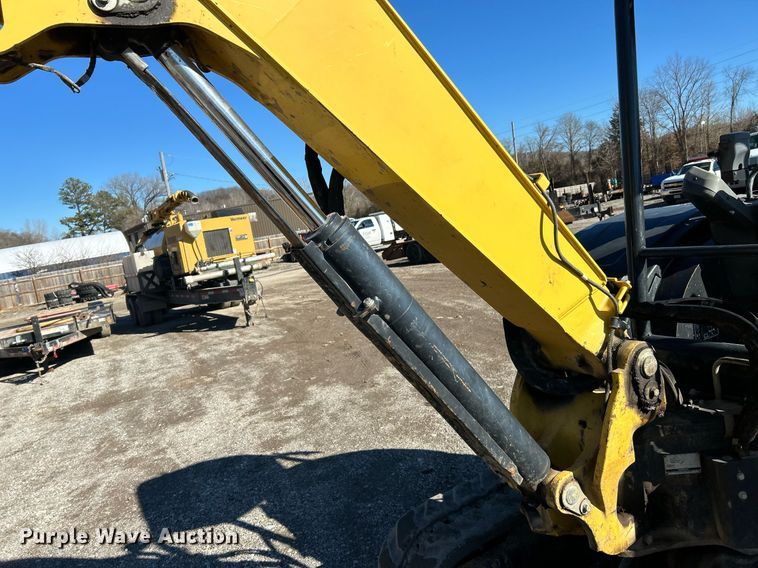 image for item NJ9512 2019 Yanmar ViO50-6A mini excavator