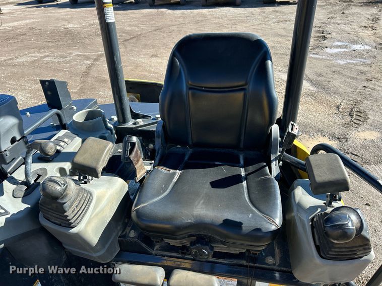 image for item NJ9512 2019 Yanmar ViO50-6A mini excavator