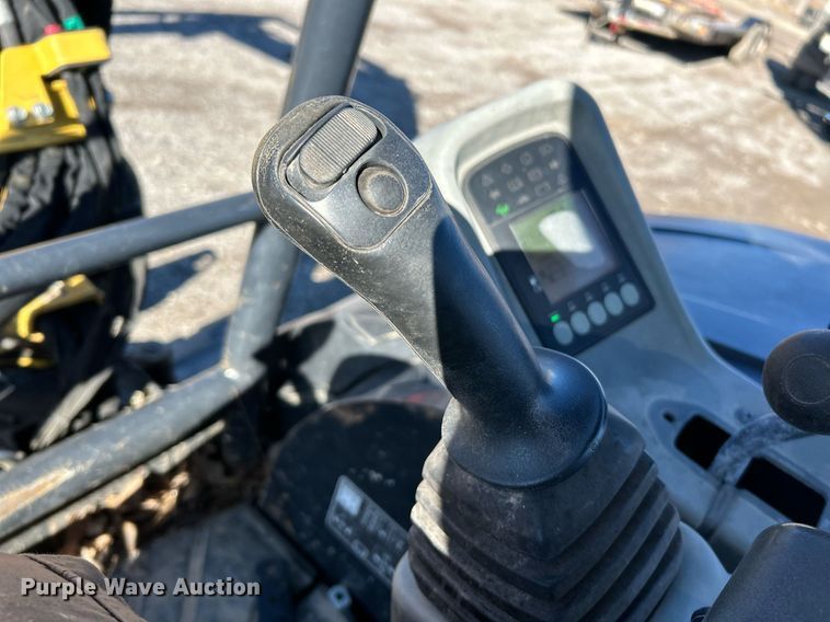 image for item NJ9513 2018 Yanmar  ViO50-6A mini excavator