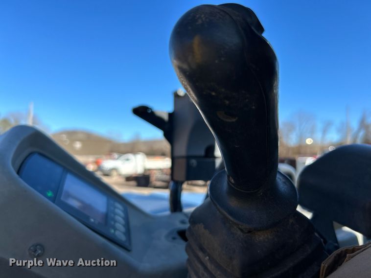 image for item NJ9513 2018 Yanmar  ViO50-6A mini excavator