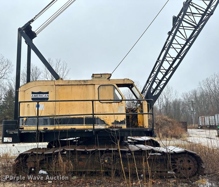 image for item NM9232 1980 American  7260 crane