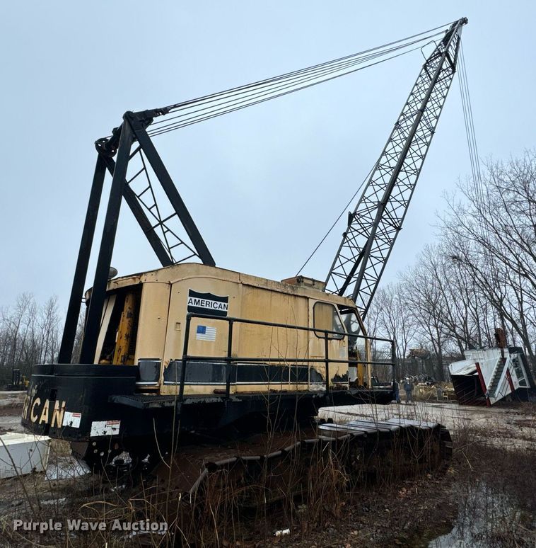 image for item NM9232 1980 American  7260 crane