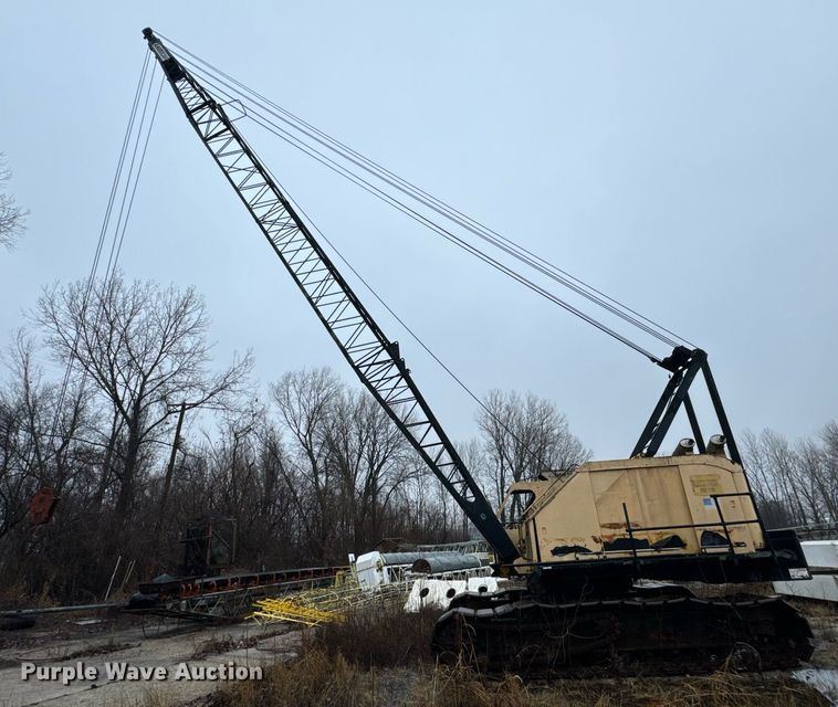 image for item NM9232 1980 American  7260 crane