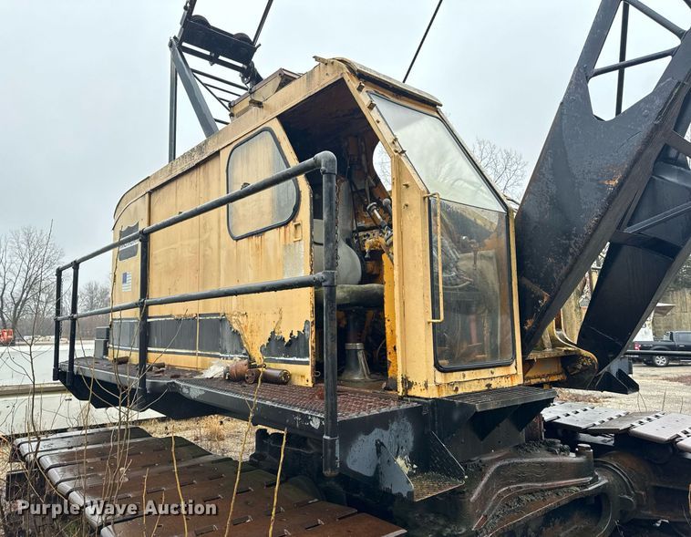 image for item NM9232 1980 American  7260 crane