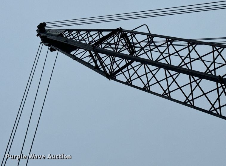 image for item NM9232 1980 American  7260 crane