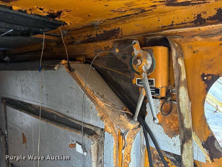 image for item NM9232 1980 American  7260 crane