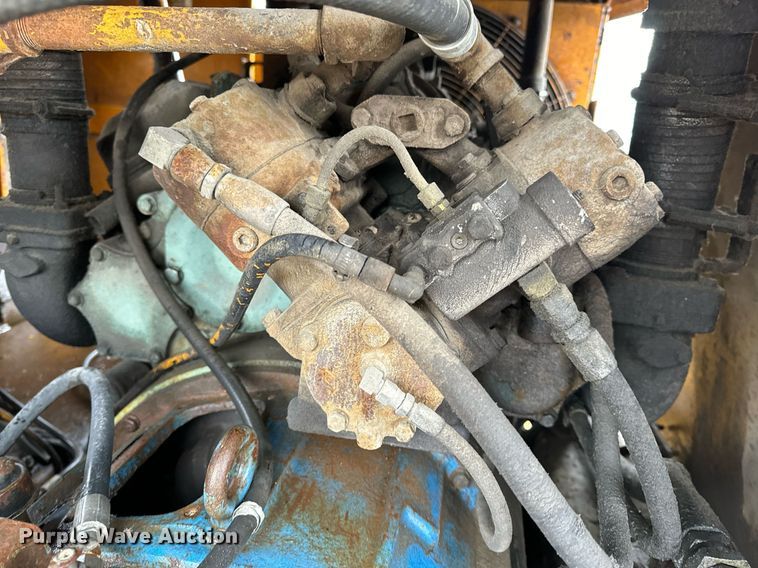 image for item NM9232 1980 American  7260 crane