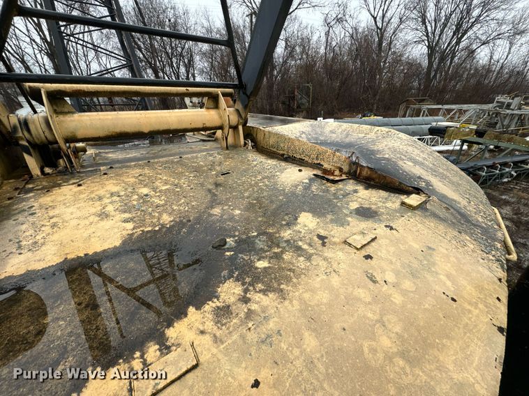 image for item NM9232 1980 American  7260 crane