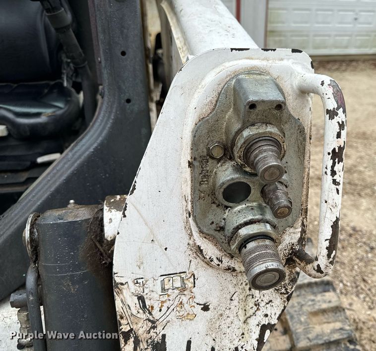 image for item NM9239 2015 Bobcat T630 tracked skid steer loader