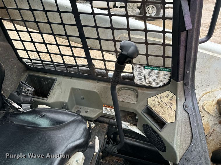 image for item NM9239 2015 Bobcat T630 tracked skid steer loader