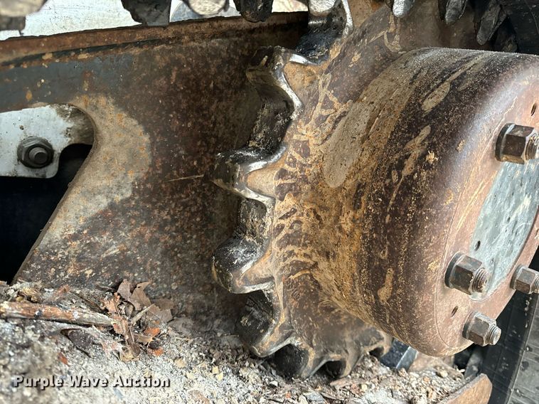 image for item NM9239 2015 Bobcat T630 tracked skid steer loader