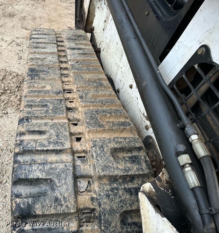image for item NM9239 2015 Bobcat T630 tracked skid steer loader