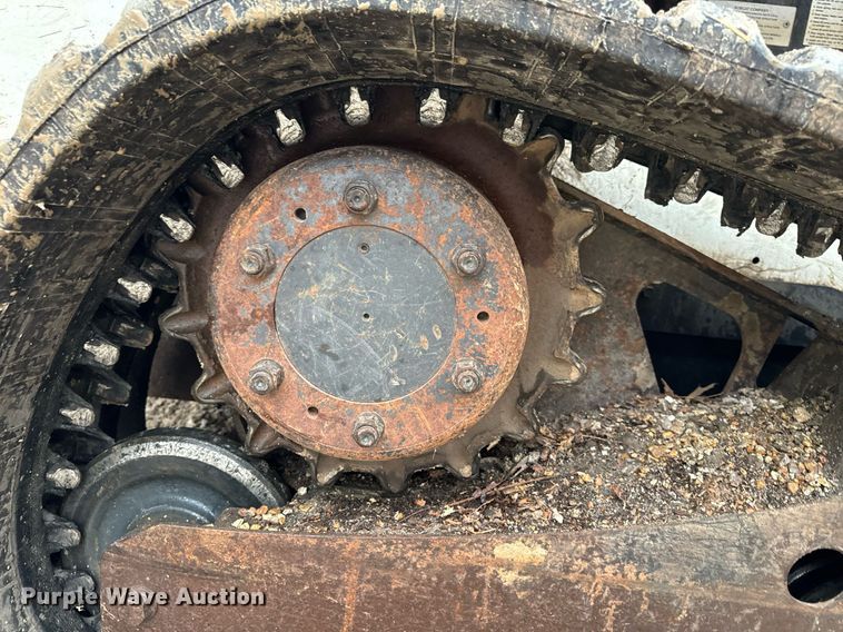 image for item NM9239 2015 Bobcat T630 tracked skid steer loader