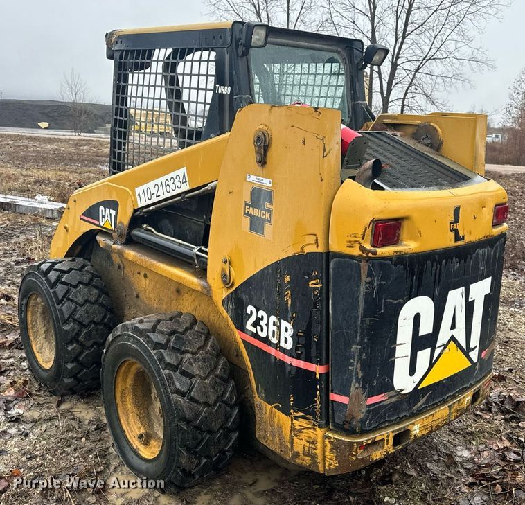 image for item NM9240 2007 Caterpillar 236B skid steer loader