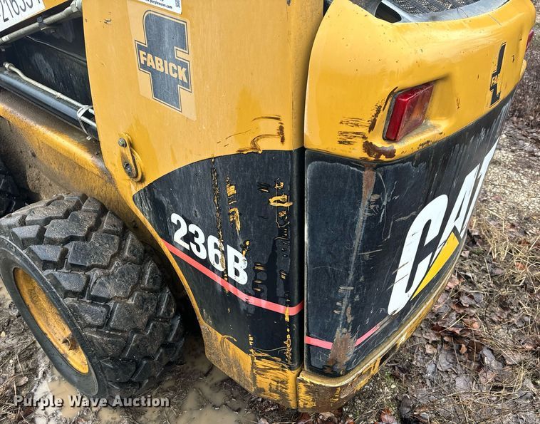 image for item NM9240 2007 Caterpillar 236B skid steer loader