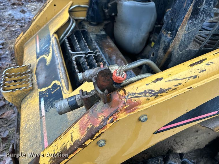 image for item NM9240 2007 Caterpillar 236B skid steer loader