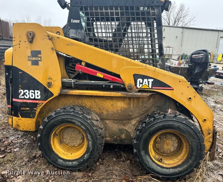 image for item NM9240 2007 Caterpillar 236B skid steer loader