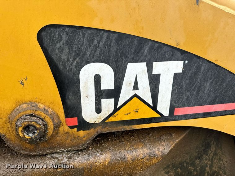 image for item NM9240 2007 Caterpillar 236B skid steer loader