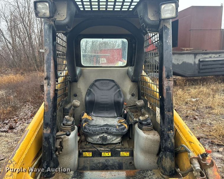 image for item NM9240 2007 Caterpillar 236B skid steer loader