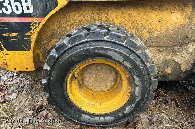 image for item NM9240 2007 Caterpillar 236B skid steer loader