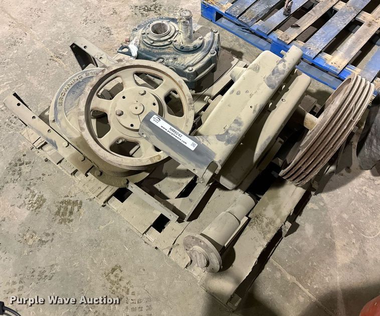 image for item NM9242 (3) gear boxes